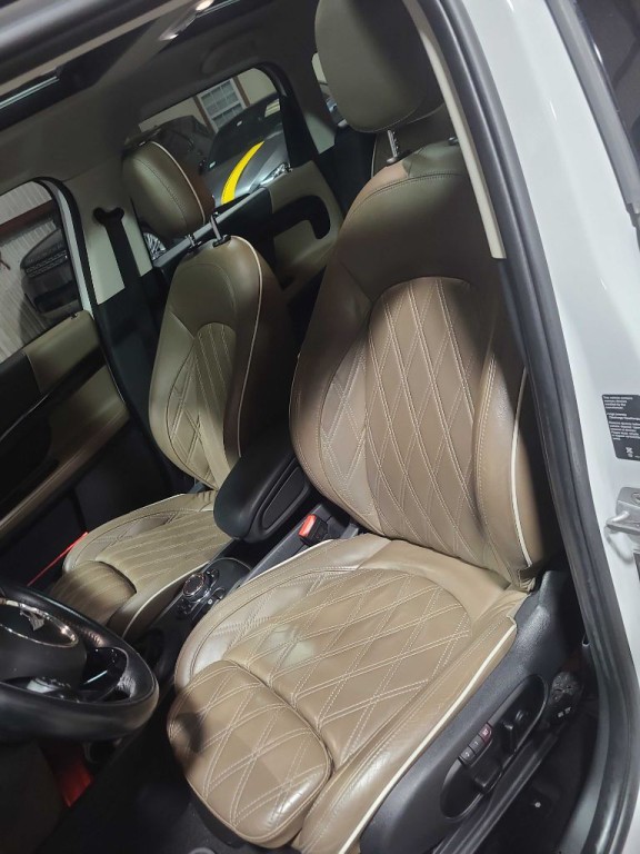 2018 MINI Cooper Image 25