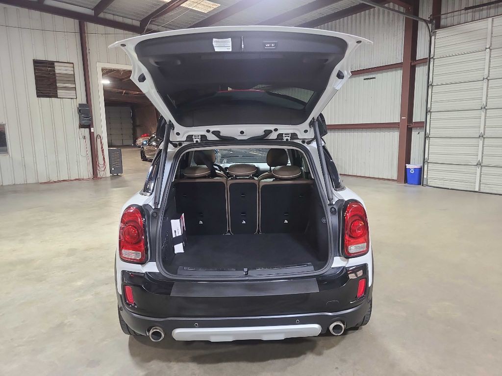 2018 MINI Cooper Image 29