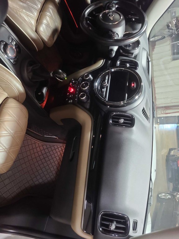 2018 MINI Cooper Image 35