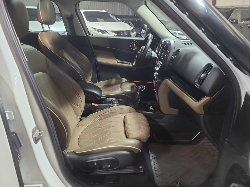 2018 MINI Cooper Image 37