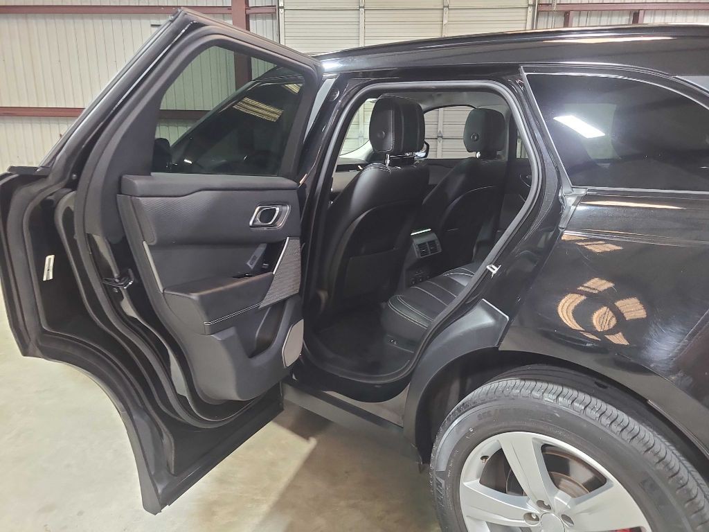 2018 Land Rover Range Rover Image 23