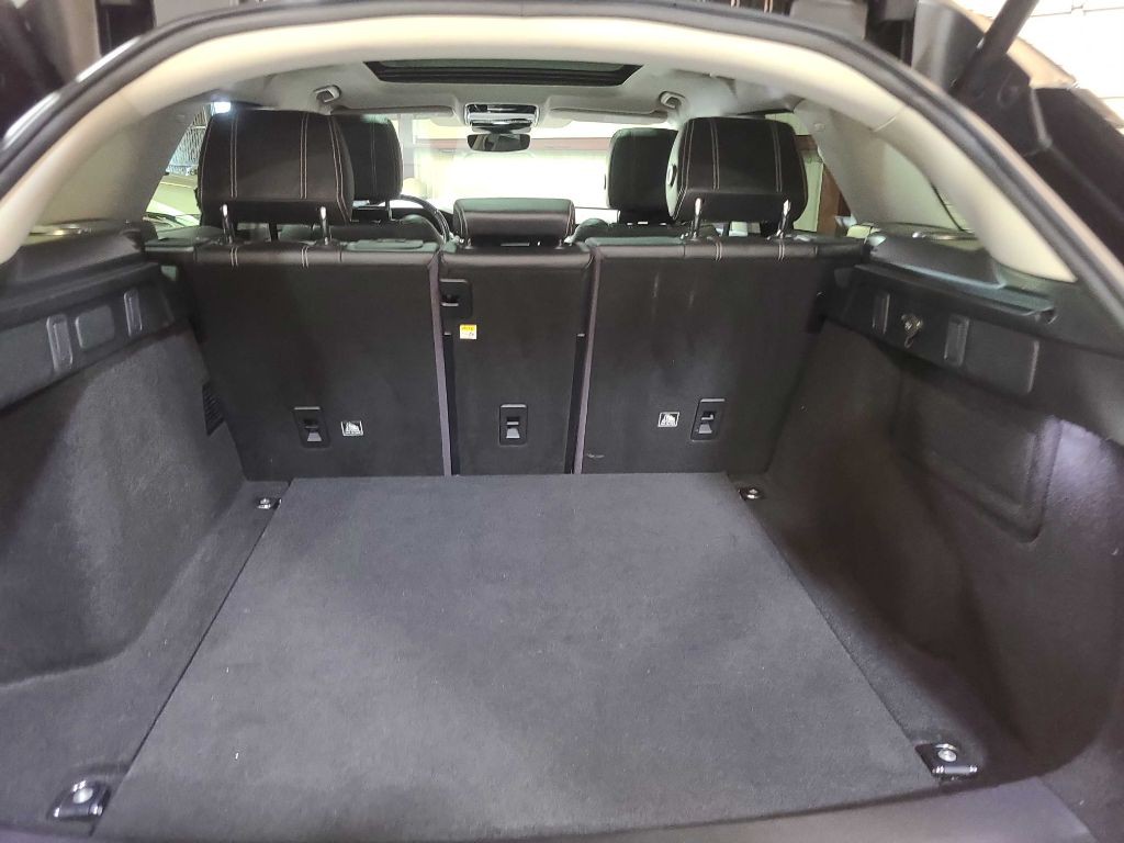 2018 Land Rover Range Rover Image 26