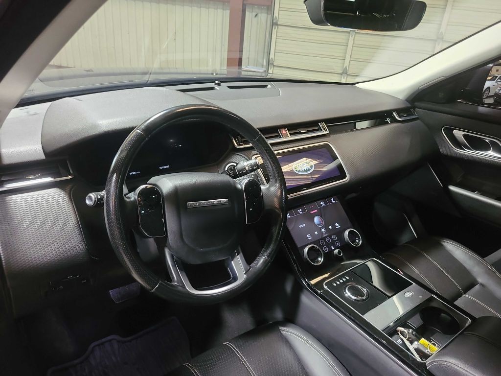 2018 Land Rover Range Rover Image 32
