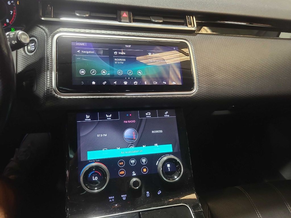 2018 Land Rover Range Rover Image 37