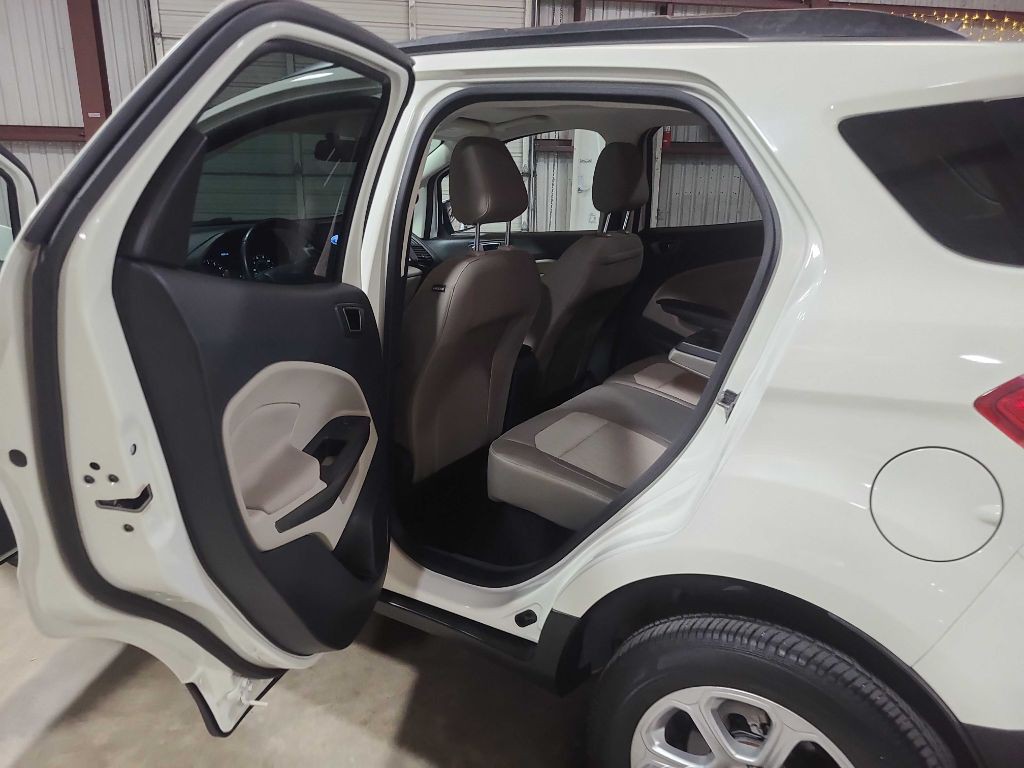 2020 Ford Econoline Image 24