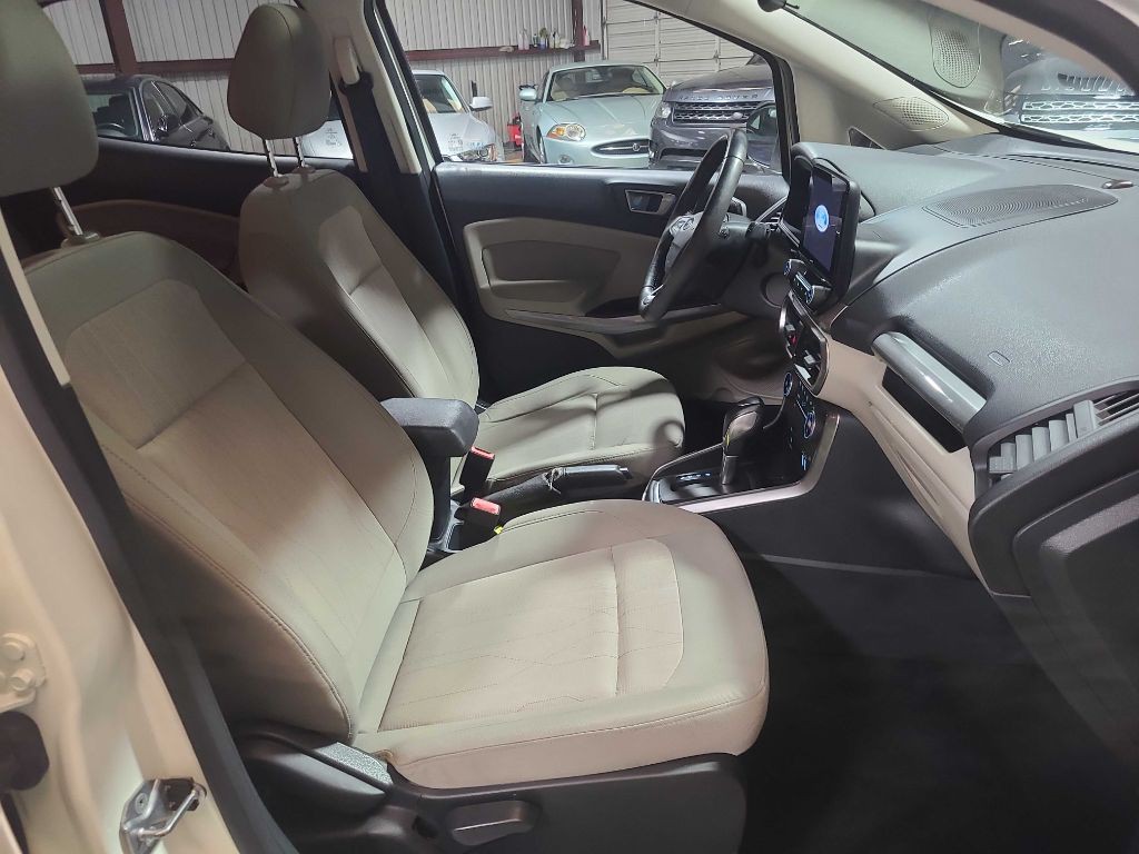 2020 Ford Econoline Image 31