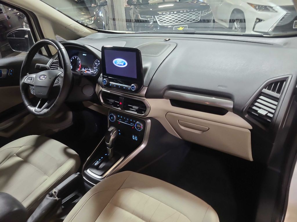 2020 Ford Econoline Image 32