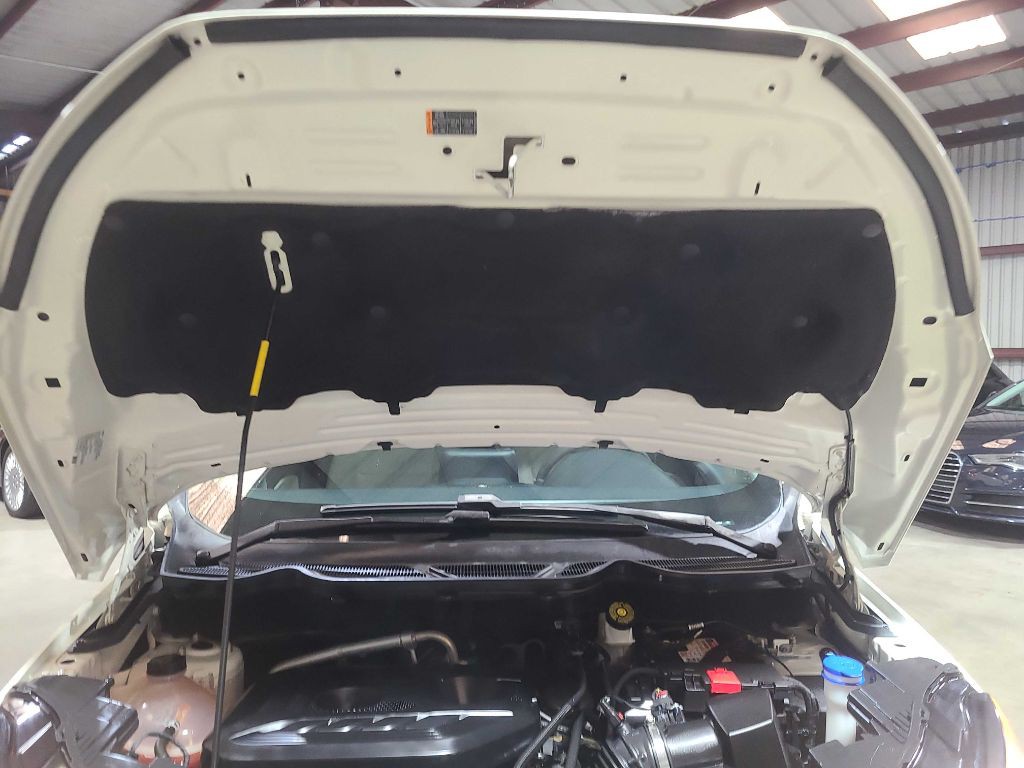 2020 Ford Econoline Image 47