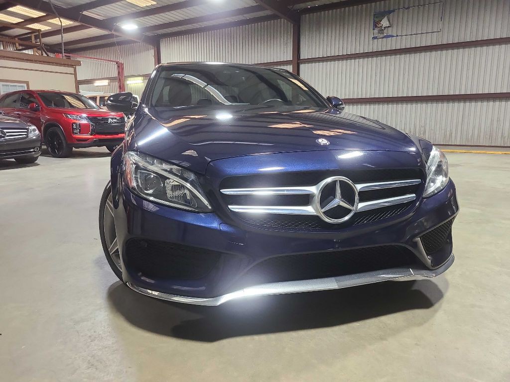 2017 Mercedes-Benz C-Class Image 1