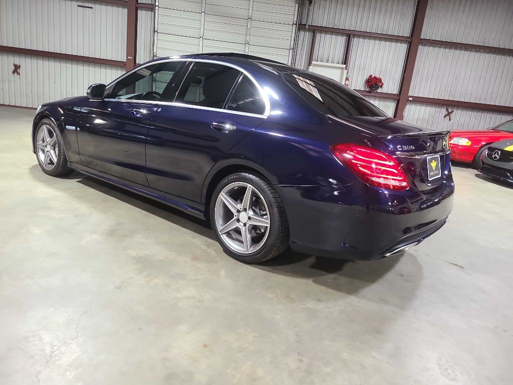 2017 Mercedes-Benz C-Class Image 11