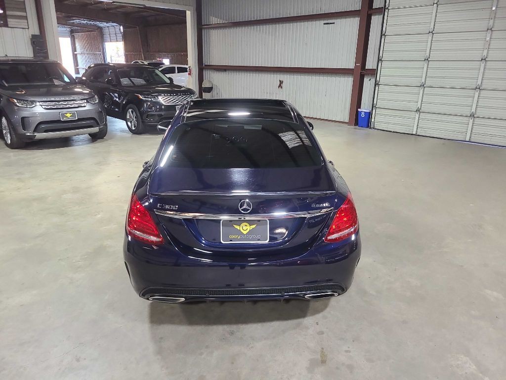 2017 Mercedes-Benz C-Class Image 19