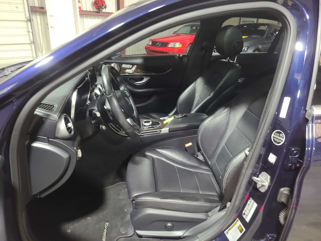 2017 Mercedes-Benz C-Class Image 22