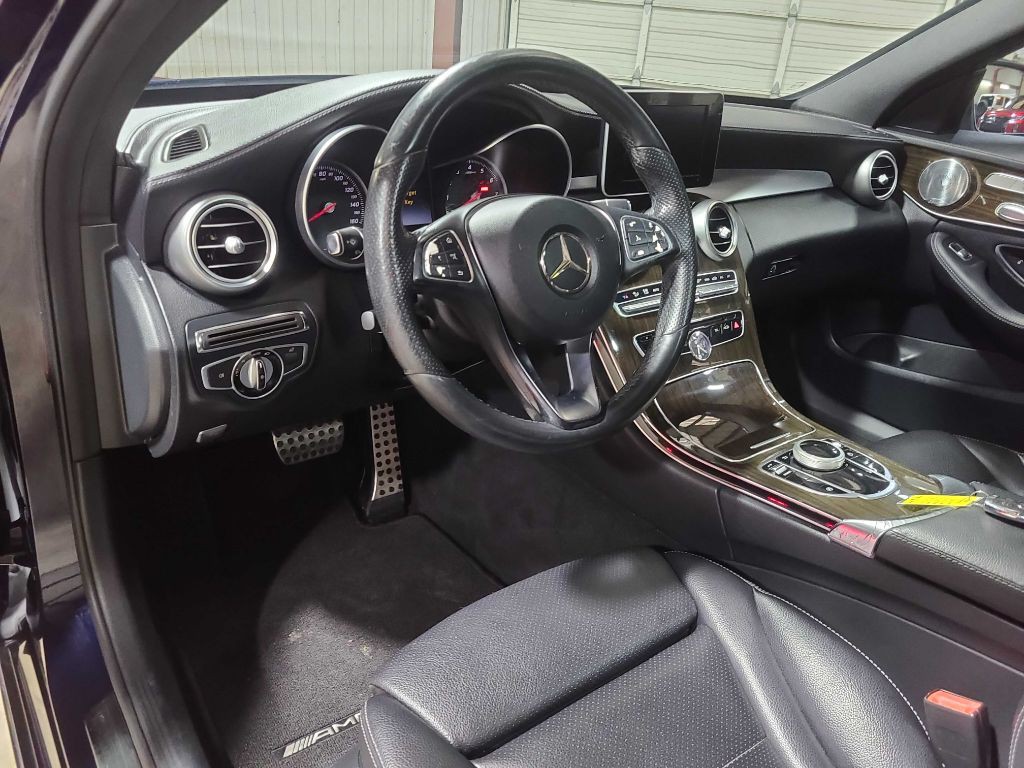 2017 Mercedes-Benz C-Class Image 34