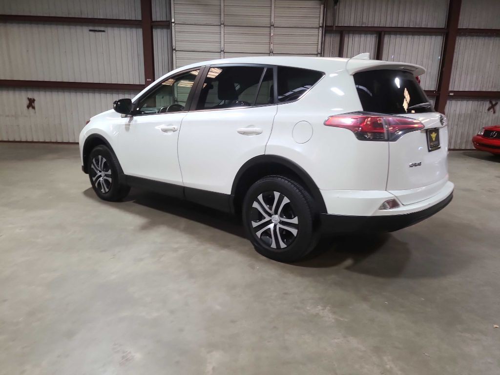 2018 Toyota Rav4 Image 8