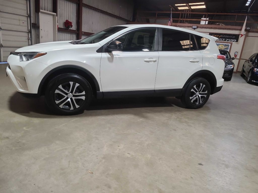 2018 Toyota Rav4 Image 12