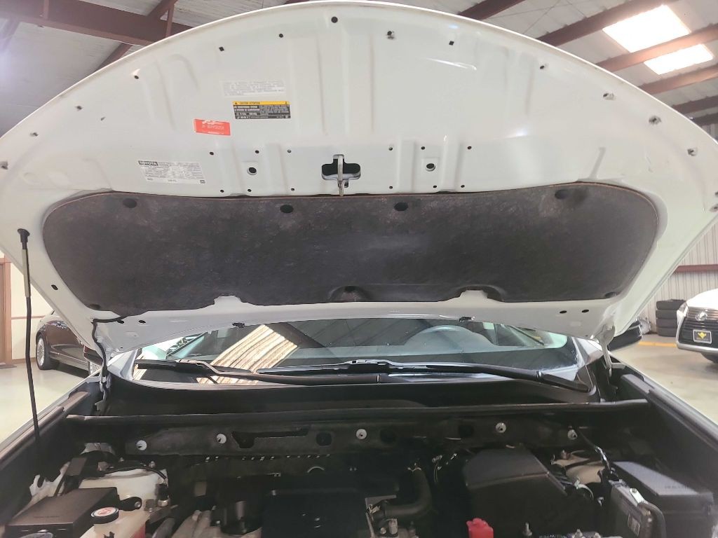 2018 Toyota Rav4 Image 42