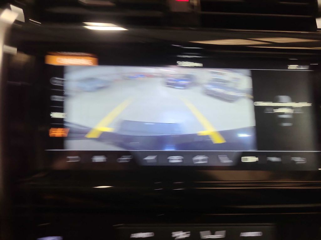 2020 Land Rover Discovery Image 45