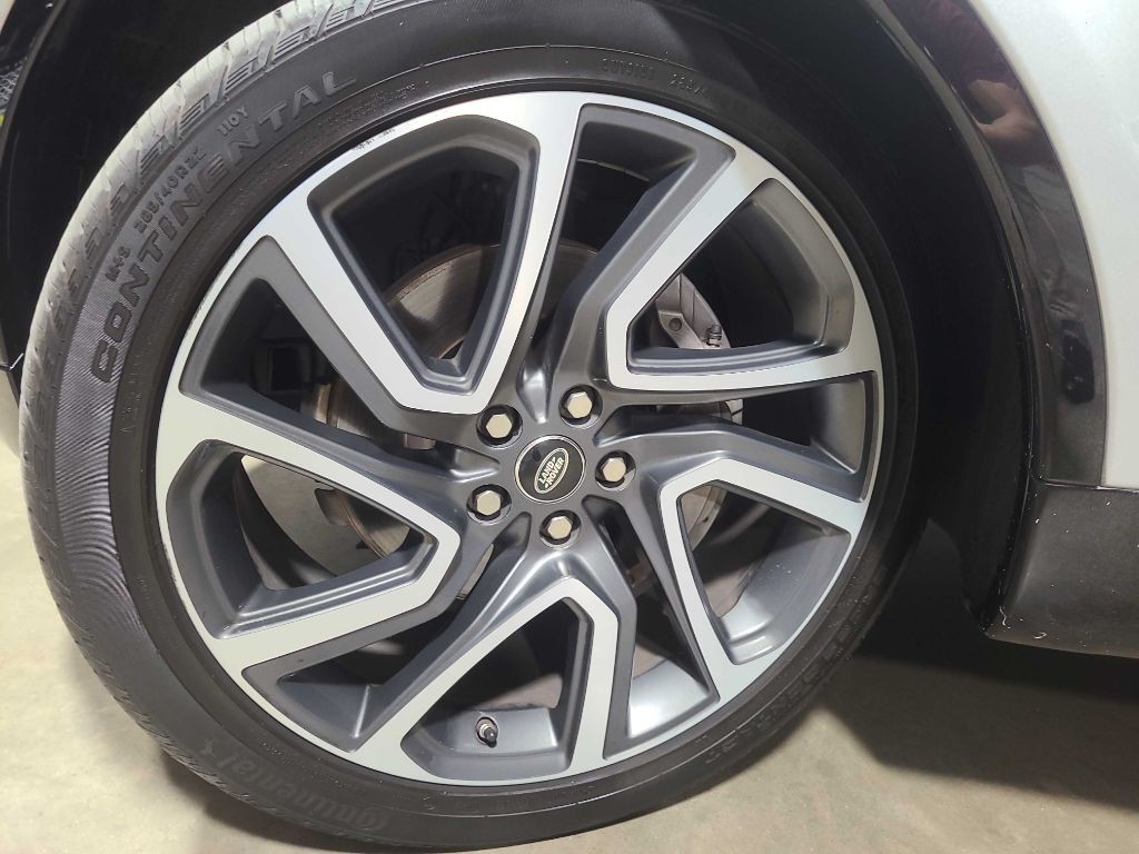 2020 Land Rover Discovery Image 49