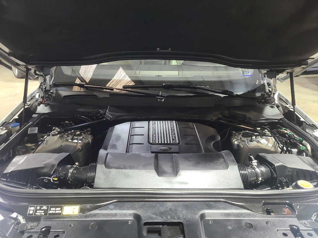 2020 Land Rover Discovery Image 52