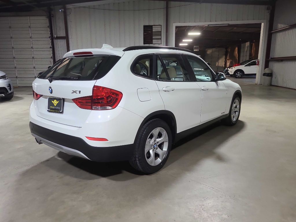 2014 BMW X1 Image 9