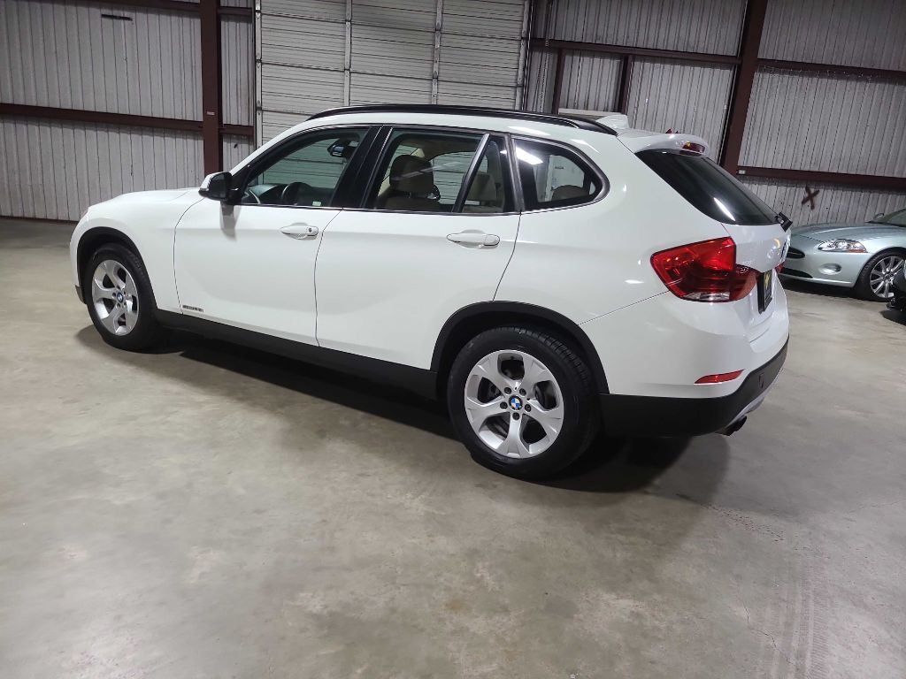 2014 BMW X1 Image 11