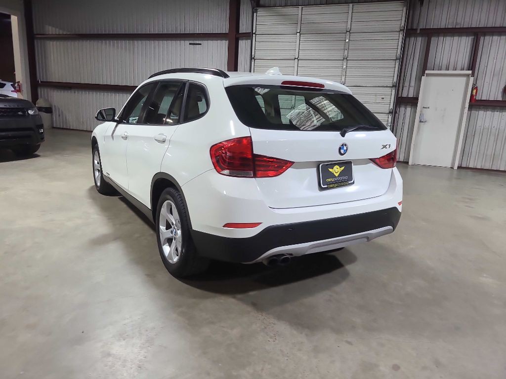2014 BMW X1 Image 12