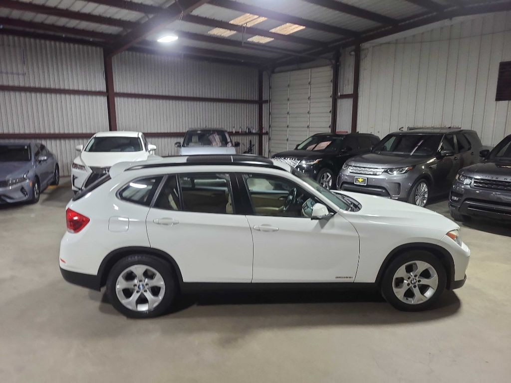 2014 BMW X1 Image 17