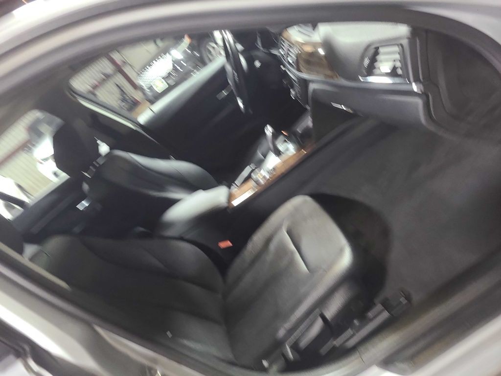 2015 BMW 3 Series Image 29