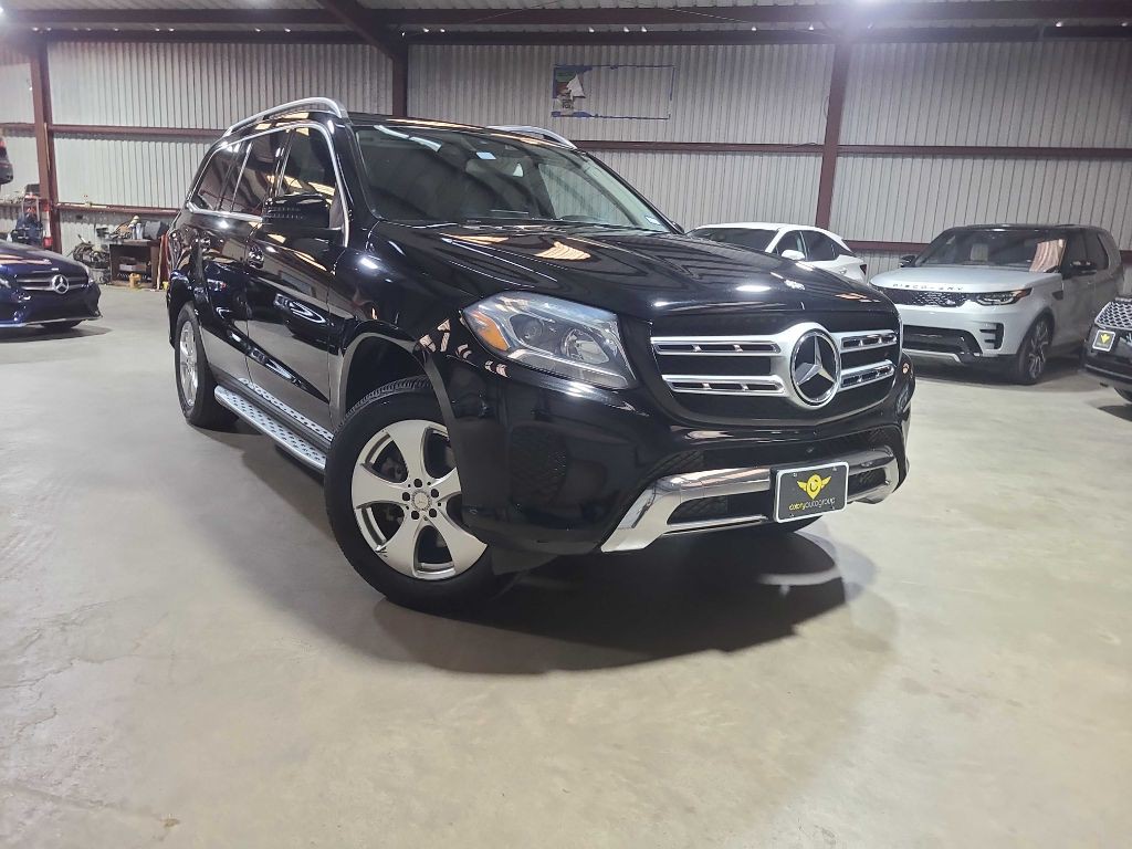 2017 Mercedes-Benz GLS-Class Image 2