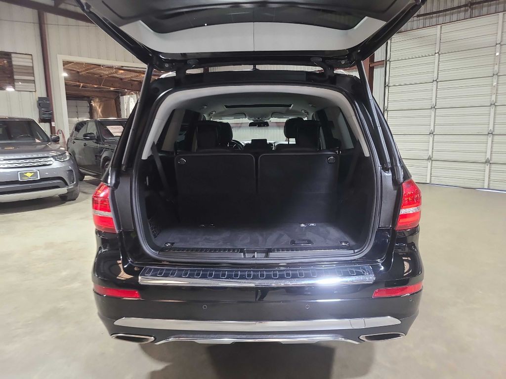 2017 Mercedes-Benz GLS-Class Image 29