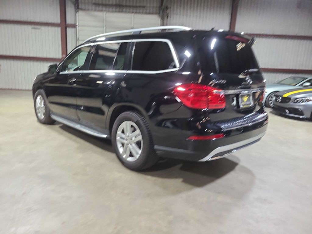2015 Mercedes-Benz GL-Class Image 10