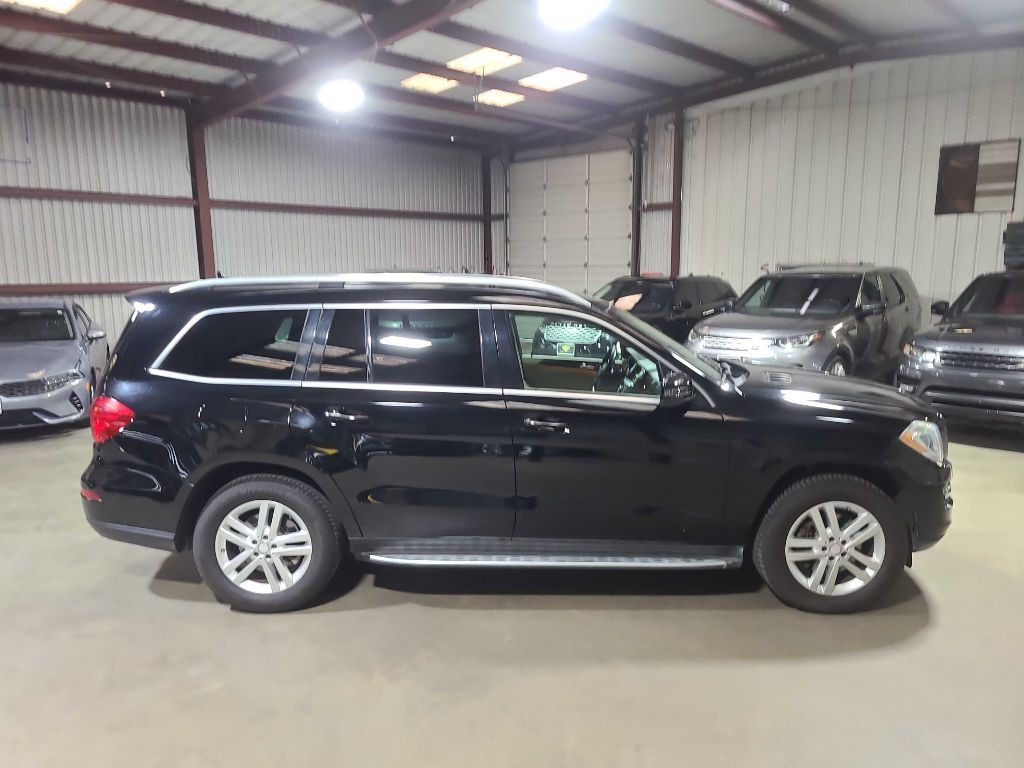 2015 Mercedes-Benz GL-Class Image 19