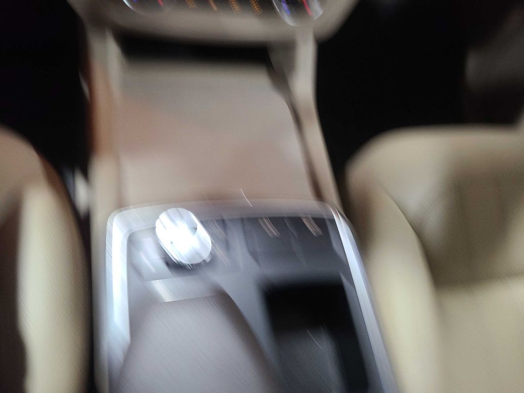 2015 Mercedes-Benz GL-Class Image 41