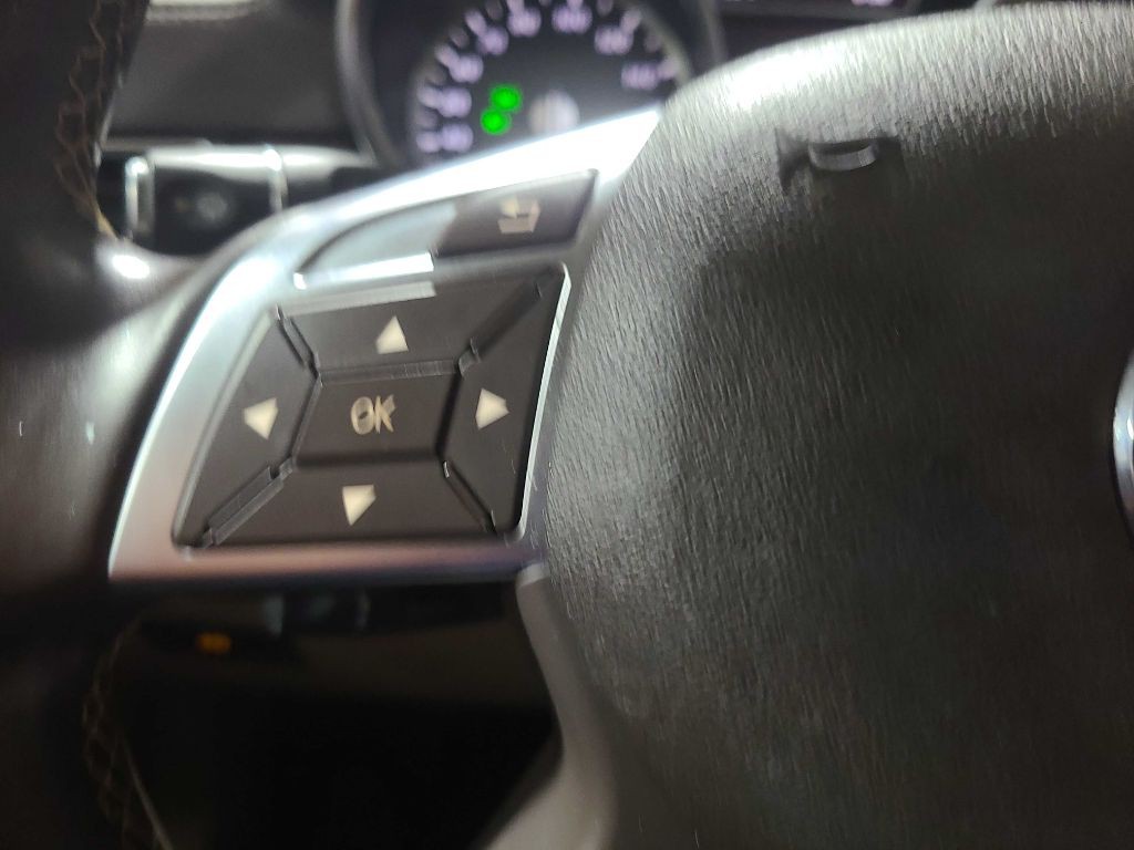 2015 Mercedes-Benz GL-Class Image 45