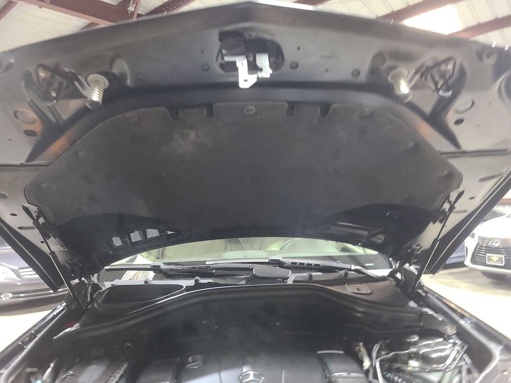 2015 Mercedes-Benz GL-Class Image 53