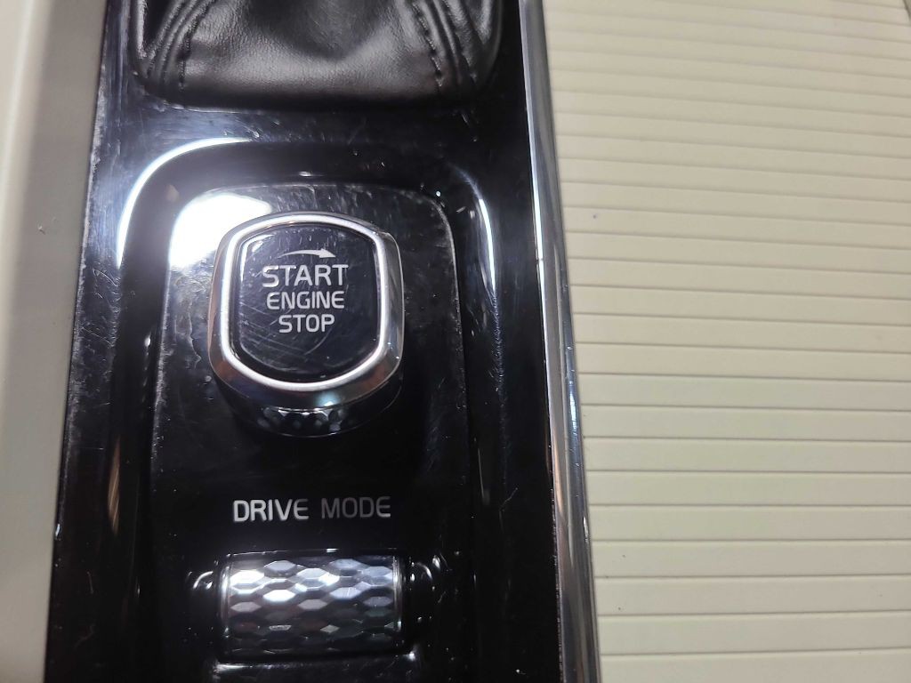 2019 Volvo XC60 Image 38