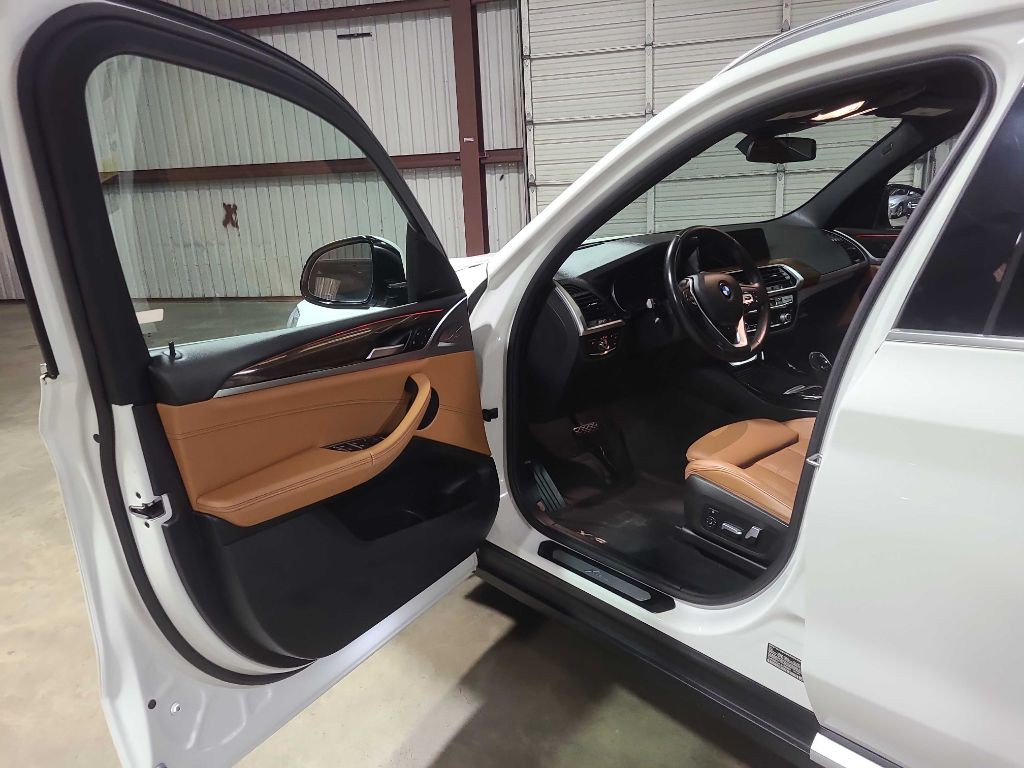 2018 BMW X3 Image 23