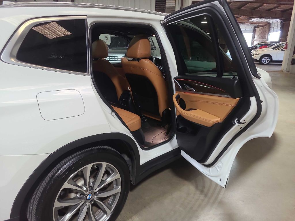 2018 BMW X3 Image 31