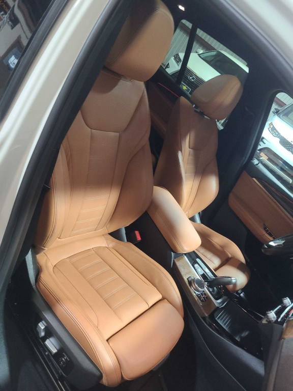 2018 BMW X3 Image 34