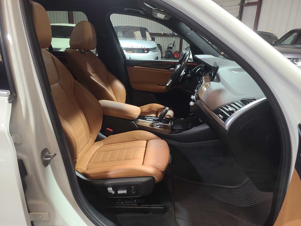 2018 BMW X3 Image 35