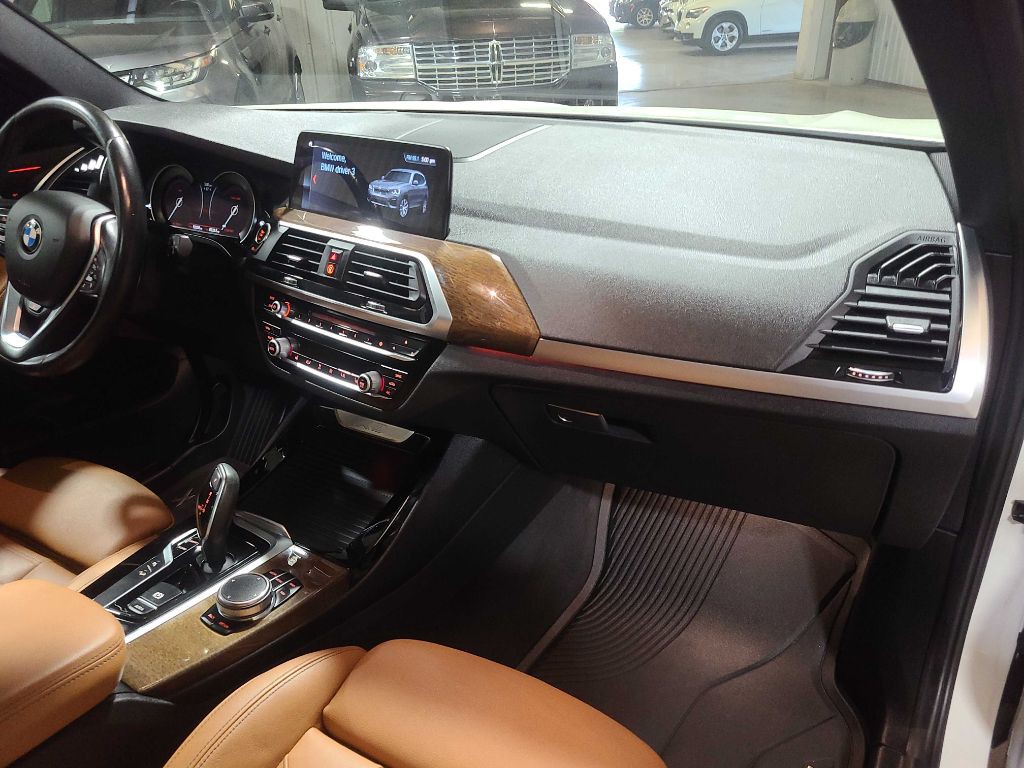 2018 BMW X3 Image 36