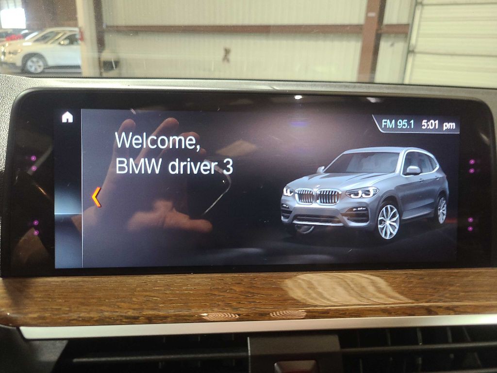 2018 BMW X3 Image 39