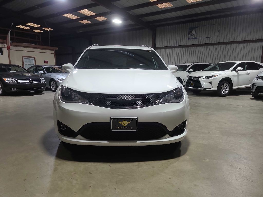 2018 Chrysler Pacifica Image 15