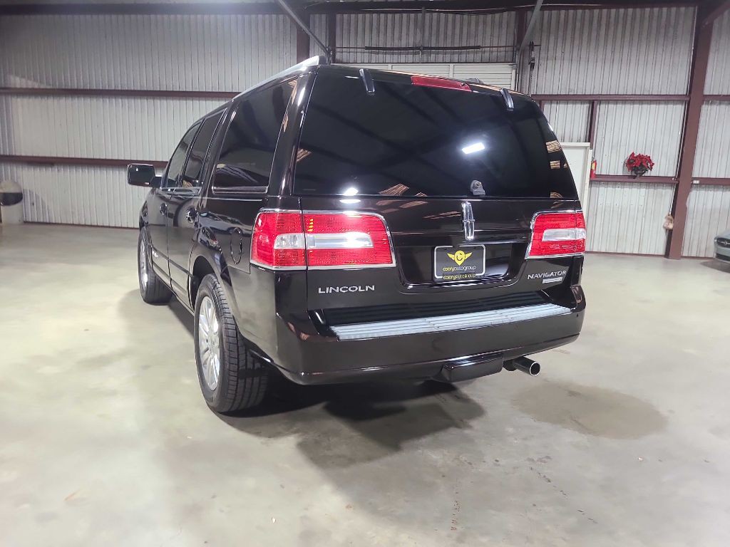 2013 Lincoln Navigator Image 11