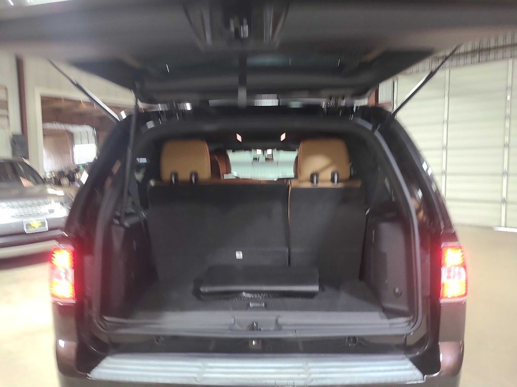 2013 Lincoln Navigator Image 26