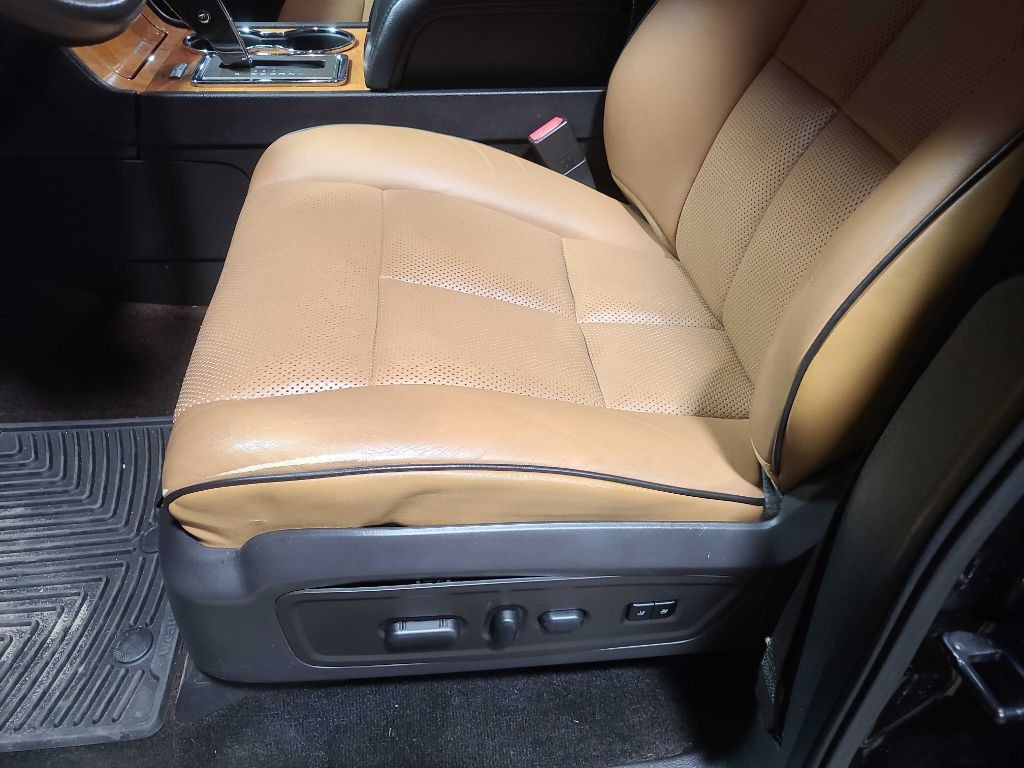 2013 Lincoln Navigator Image 36