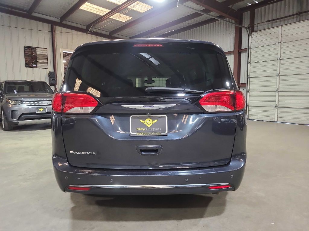 2020 Chrysler Pacifica Image 11