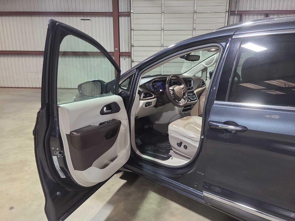 2020 Chrysler Pacifica Image 23