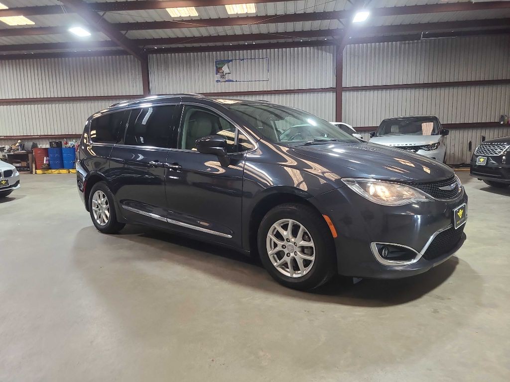 2020 Chrysler Pacifica Image 5