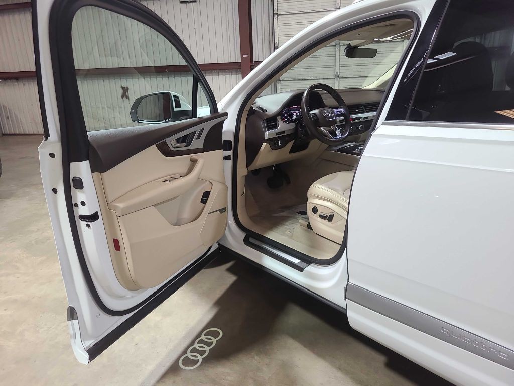 2018 Audi Q7 Image 22